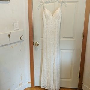 White lace prom dress